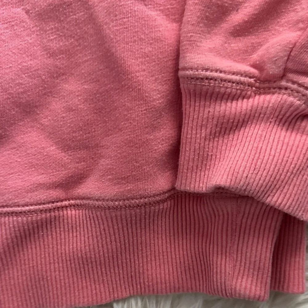 Venice CA American Eagle Pink Sweater